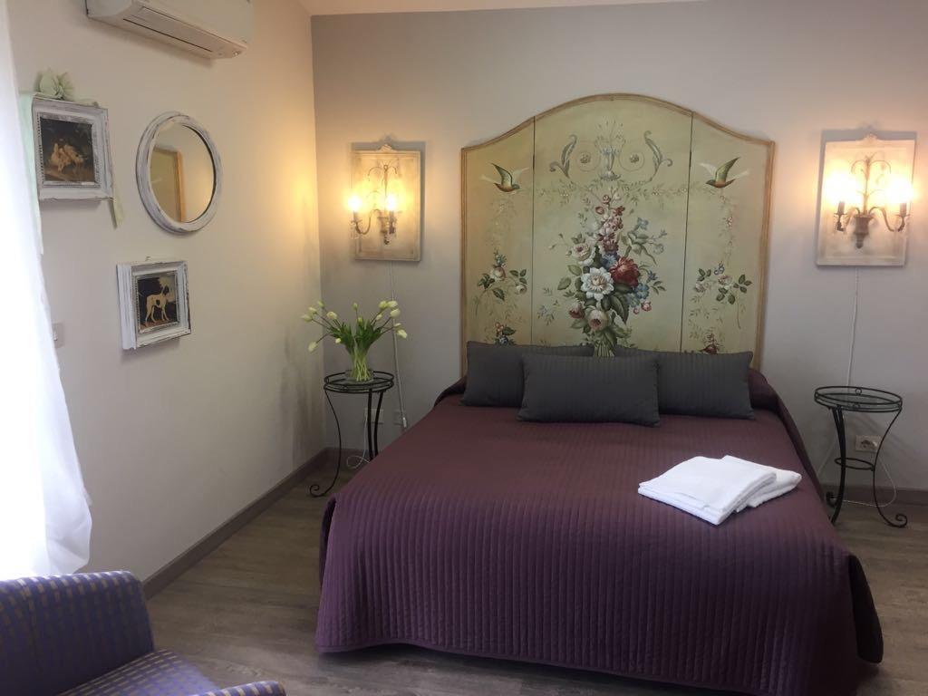 Residenza I Ciclamini Panzió Róma Kültér fotó